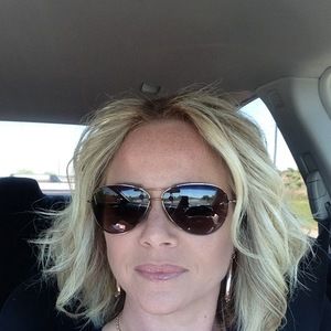 Meet your Posher, Allana